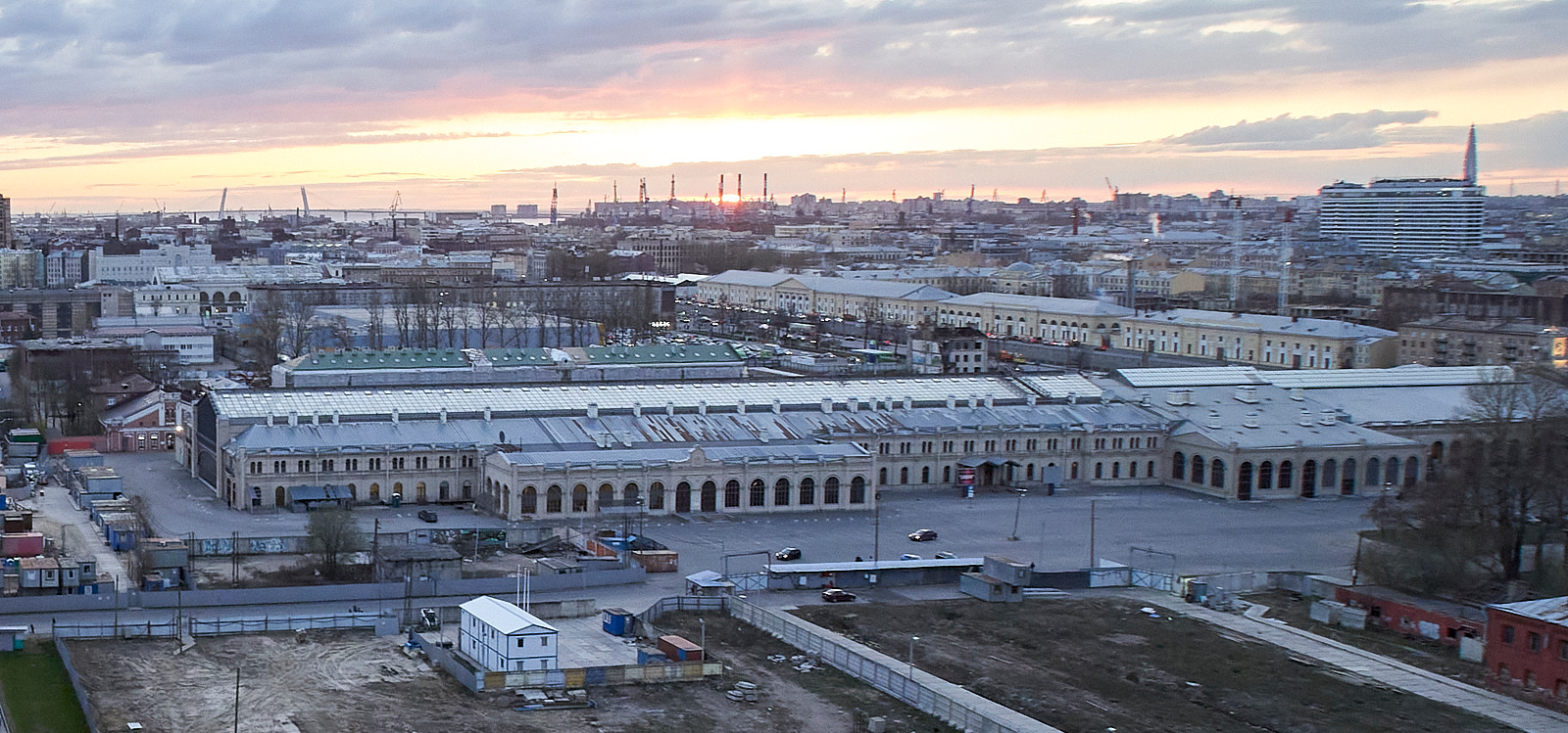 Студия у метро Фрунзенская с панорамным видом на город — вид из окна, Санкт-Петербург